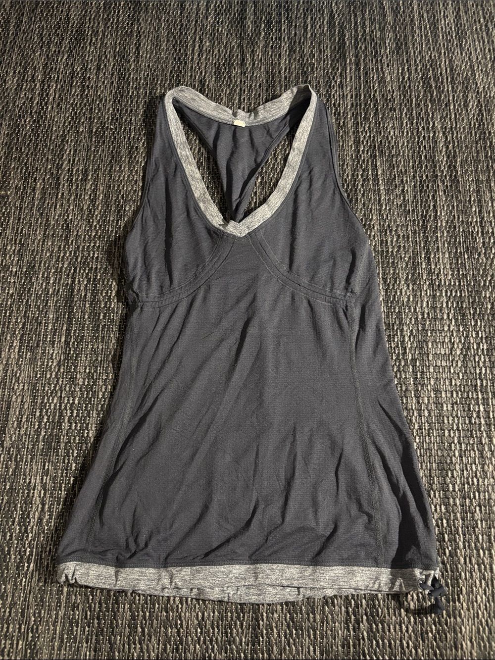 Lululemon V Neck Sheer Tank Top Lightweight Retro Grey Size 4